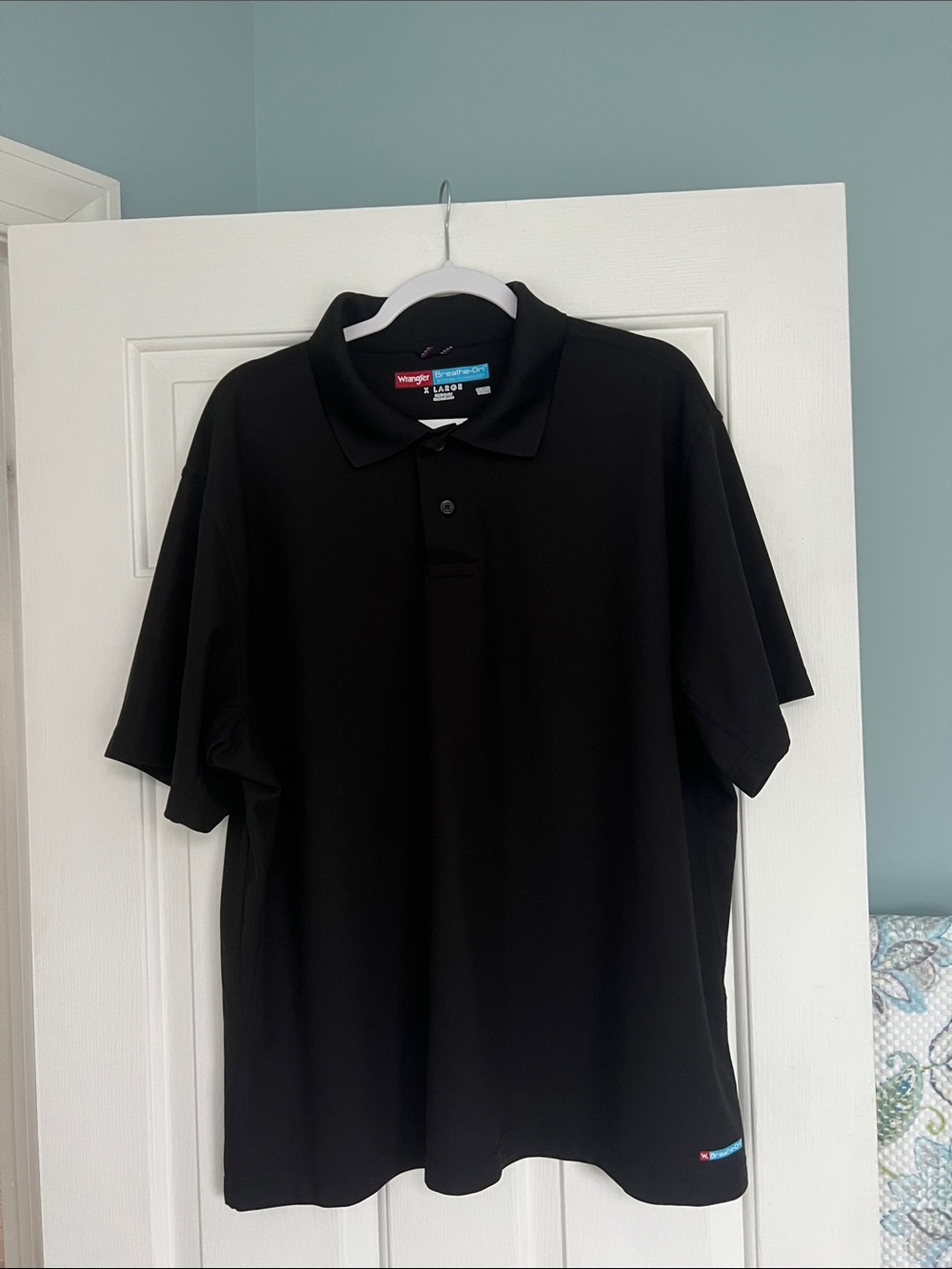 Wrangler Men’s Black Polo Shirt with Classic Collar.EUC.Sz-XL.
